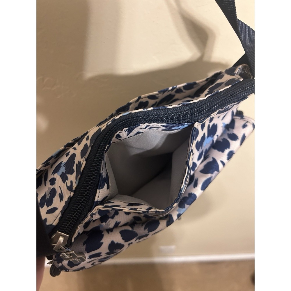 Baggallini Floral Cheetah Turn Lock Crossbody Canvas Bag Pockets Zip Purse - Picture 9 of 14